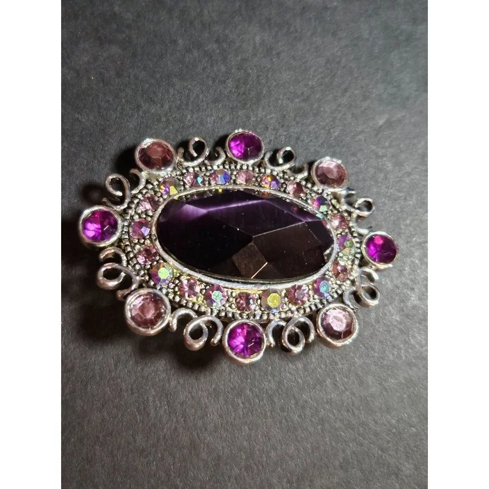 Monet vintage purple rhinestone brooch
